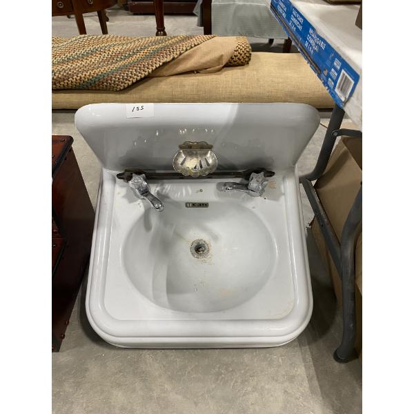PORCELAIN SINK