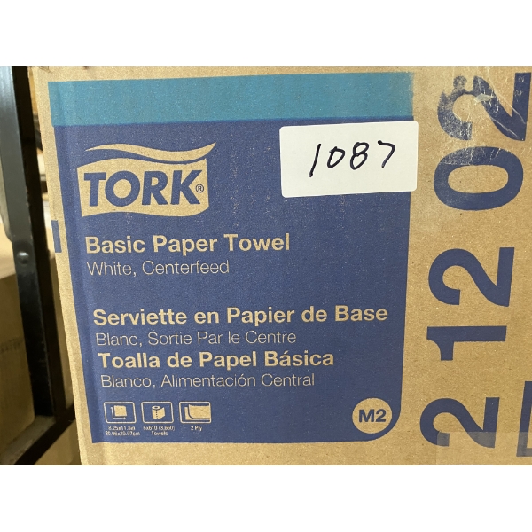 6 ROLLS OF PAPER TOWERL