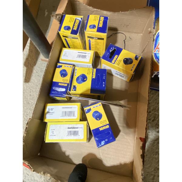 BOX OF ASSORTED HOLE SAW BITS