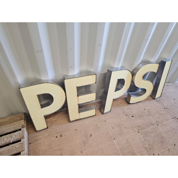 NO RESERVE PEPSI LETTER SIGN