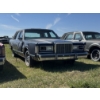 Image 3 : 1986 LINCOLN TOWN CAR 