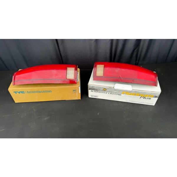 GM TAIL LAMP ASSEMBLY LEFT AND RIGHT HAND 88-00