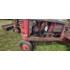 Image 10 : MASSEY-HARRIS 881