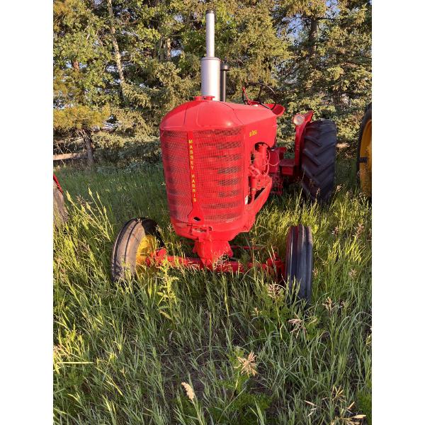 1954 MASSEY-HARRIS 33 DIESEL