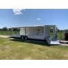 Image 6 : 2006 WELLS CARGO 31' V-NOSE ENCLOSED TRANSPORTER