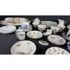 Image 6 : VINTAGE CHINA TEACUPS & SAUCERS