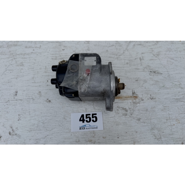 VINTAGE AUTOMOTIVE DISTRIBUTOR ASSEMBLY