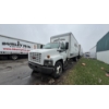 Image 1 : 2004 GMC C7500   Located in Calgary