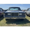 Image 2 : 1986 LINCOLN TOWN CAR 