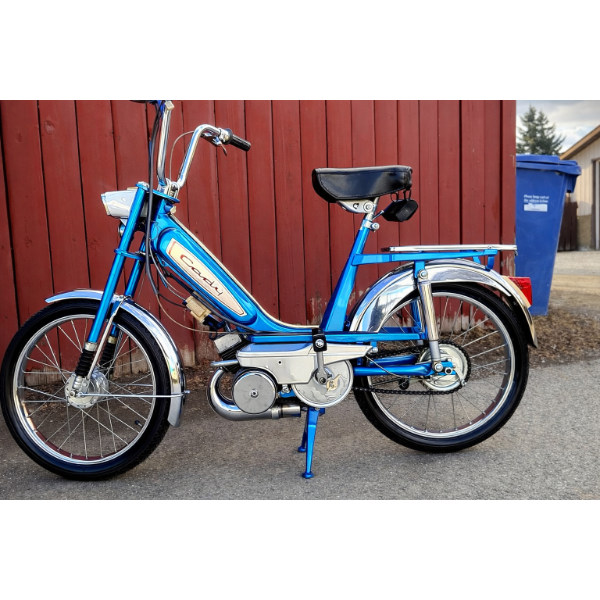 1969 MOTOBÉCANE CADY MOPED 