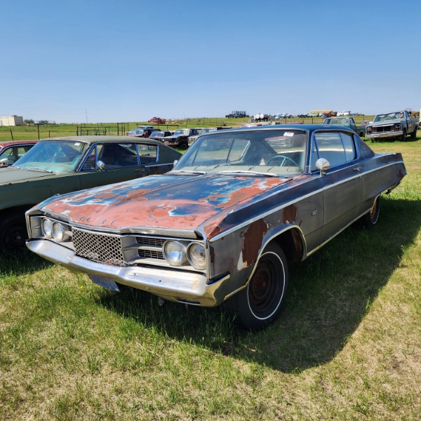 1967 DODGE MONACO