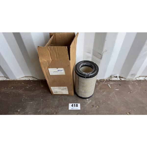 MOPAR HEAVY-DUTY AIR FILTER 1-QAC0033T