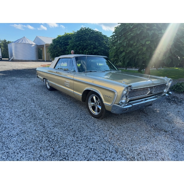 1966 PLYMOUTH SPORT FURY CONVERTIBLE