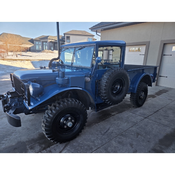 CUSTOM 1952 DODGE M37 MILITARY TRUCK