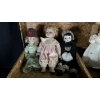 Image 2 : ANTIQUE TRUNK W/ PORCELAIN DOLLS & TEDDY BEARS