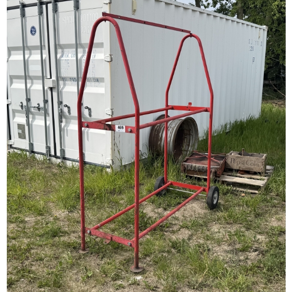 RED MOBILE TIRE RACK