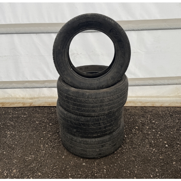SET OF 4 TIRES GOODYEAR EAGLES  P225/55ZR16