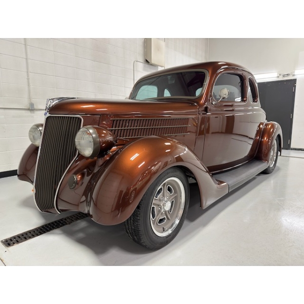 3:30PM SPECIAL FEATURE 1936 FORD DELUXE CUSTOM RESTOMOD