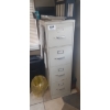 Image 1 : 4 Metal Filing Cabinets. 3 with 4 Drawers and 1 with 2 Drawers. 2 Drawer Cabinet comes with Key