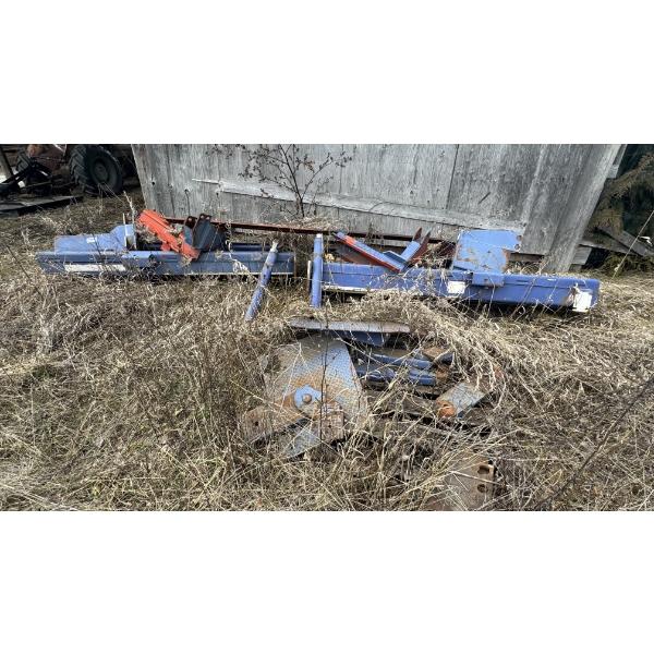 Hoist and Metal table