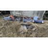 Image 1 : Hoist and Metal table
