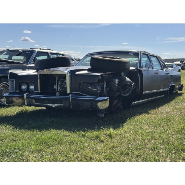 1978 LINCOLN TOWN CAR