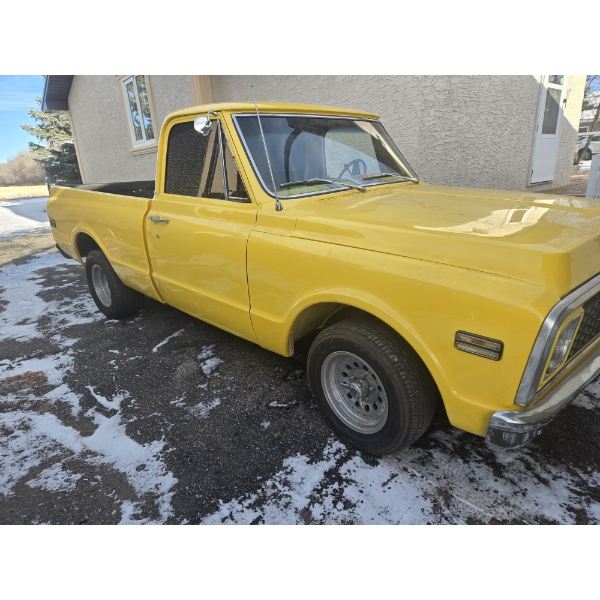 1972 CHEVROLET C20 SHORTBOX CUSTOM