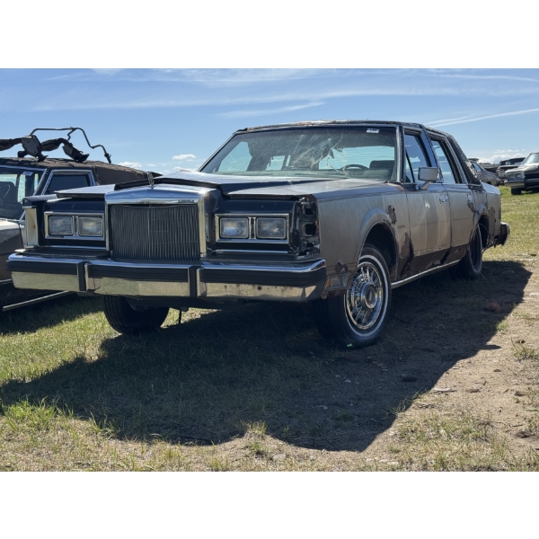 1980 LINCOLN CONTINENTAL 