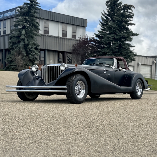 1985 SHARK CUSTOM ROADSTER
