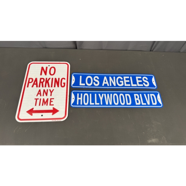 2 STREET SIGNS LA AND HOLLYWOOD BLVD , NO PARKING