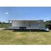 Image 7 : 2006 WELLS CARGO 31' V-NOSE ENCLOSED TRANSPORTER