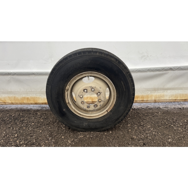 BRIDGESTONE TIRE AND RIM LT235/85R16 