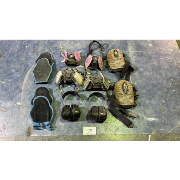 Assorted PPE