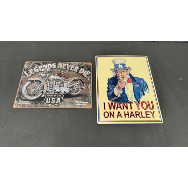 2 METAL SIGNS 16" X 12" INCUDES LEGANDS NEVER DIE