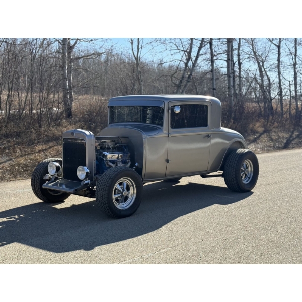 1930 DODGE COUPE