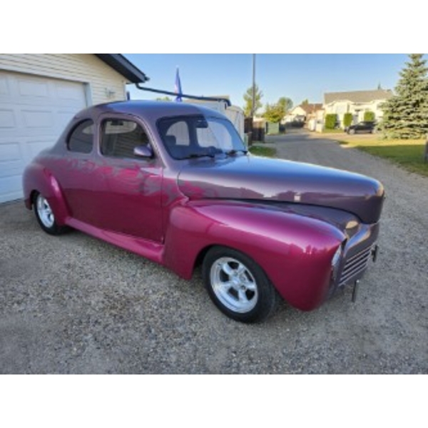 1947 FORD COUPE