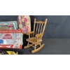 Image 4 : VINTAGE HOUSEHOLD & TOY ASSORTMENT