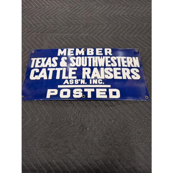 HEAVY PORCELAIN 1920s VINTAGE MEMBER TEXAS AND SOUTHWESTERN CATTLE RAISERS