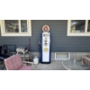 Image 2 : WAYNE VINTAGE GAS PUMP w/ HUSKY BRANDING