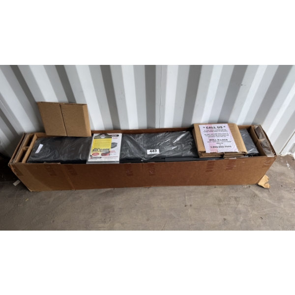 ROLL-N-LOCK RETRACTABLE TONNEAU COVER