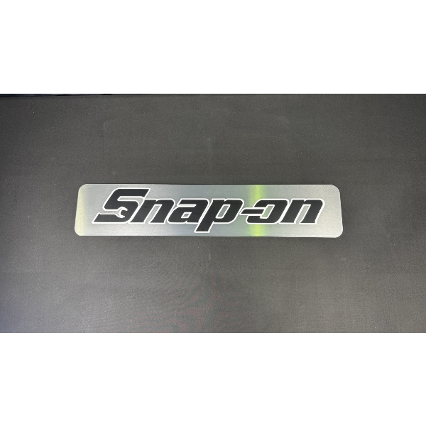 SNAP-ON (BLACK) SIGN 28" x 6"