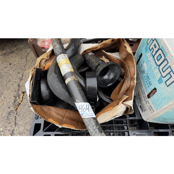 1 BOX OF FARM MACHINERY PARTS & HOSES