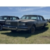 Image 1 : 1980 LINCOLN TOWN CAR SIGNATURE SERIES 