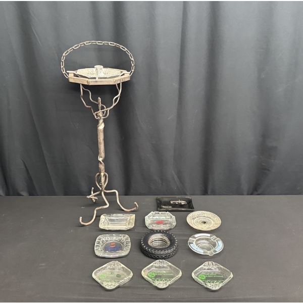 VINTAGE AUTOMOTIVE ASHTRAY COLLECTION