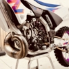 Image 10 : 2024 YAMAHA YZ250 - 50th ANNIVERSARY EDITION