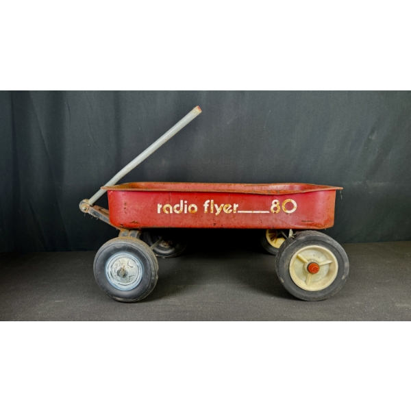 VINTAGE RADIO FLYER MODEL 80 WAGON W/ ORIGINAL RED PAINT