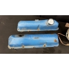 Image 2 : 2 MANIFOLD COVERS AND 2 VINTAGE HEADLIGHTS