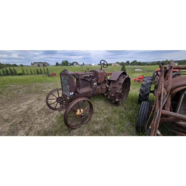 MASSEY-HARRIS 1220