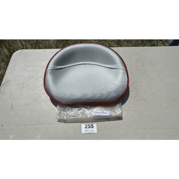 INTERNATIONAL HARVESTER CANVAS TRACTOR SEAT PART NO. 74852