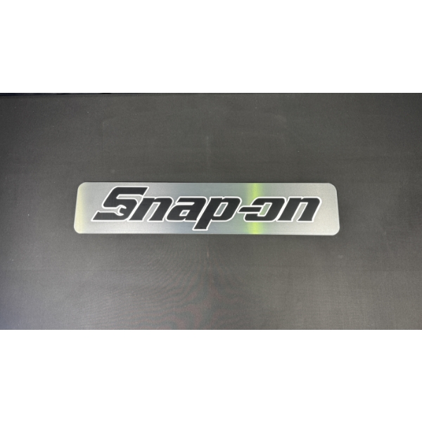 SNAP-ON (BLACK) SIGN 28" x 6"